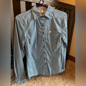 Women’s cinch button down